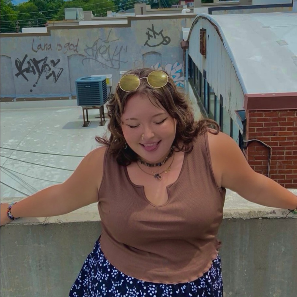 Meet your Posher, Kaitlyn